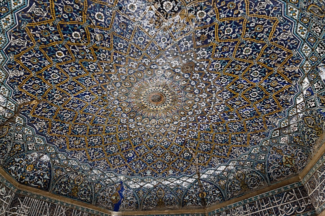 Chiraz-Madrasa du Khan-009